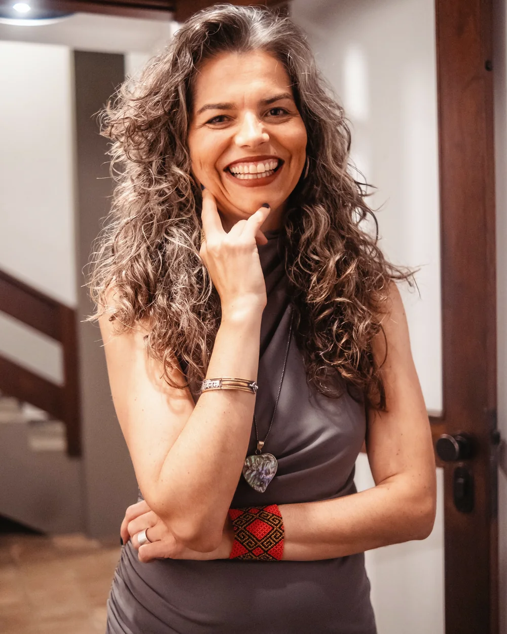Vivian Amarante em retrato próximo e conversacional
